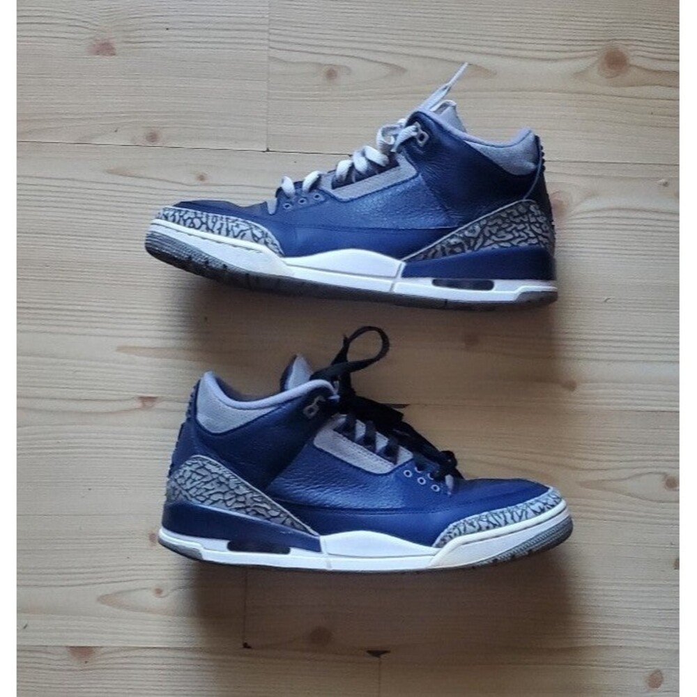 Jordan 3 Retro Georgetown- Men's Size 11- CT8532-401 Midnight Navy/Cement Grey